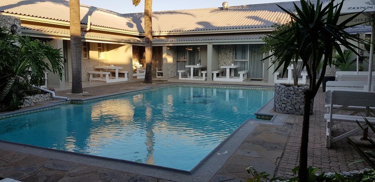Savoy Hotel Jeffreys Bay Exterior foto